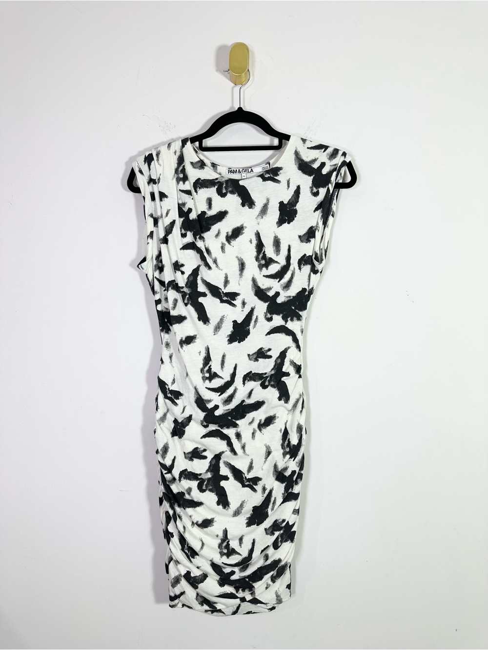 Pam & Gela Black White Abstract Bird Print Crewneck Sleeveless Ruched Dress